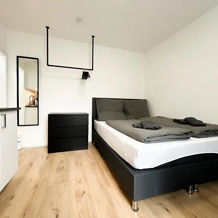 Vibehome Duesseldorf - Stadtmitte Eksteriør billede