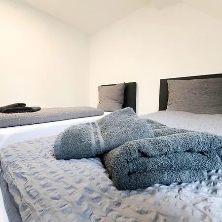 Vibehome Duesseldorf - Stadtmitte Eksteriør billede